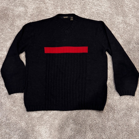 Men’s XL Black and Red Bachrach V-neck Sweater - Picture 1 of 5